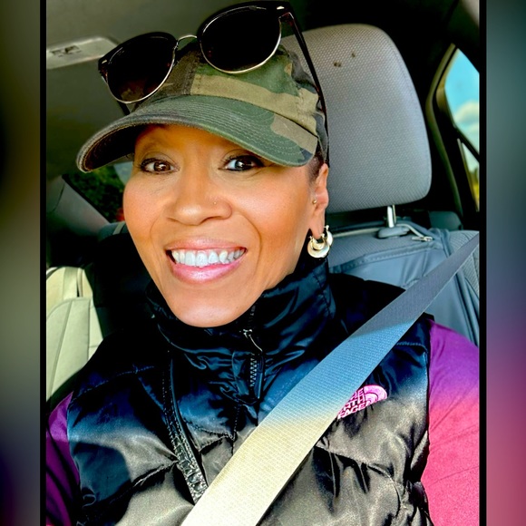 Meet your Posher, Classic Mary - Picture 1 of 1